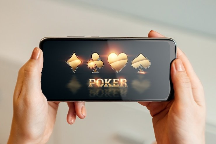 Meja kartu digital untuk pengguna dewasa